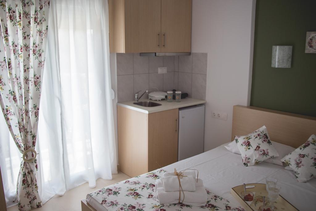 Maistrali Pension Skala Marion Room photo